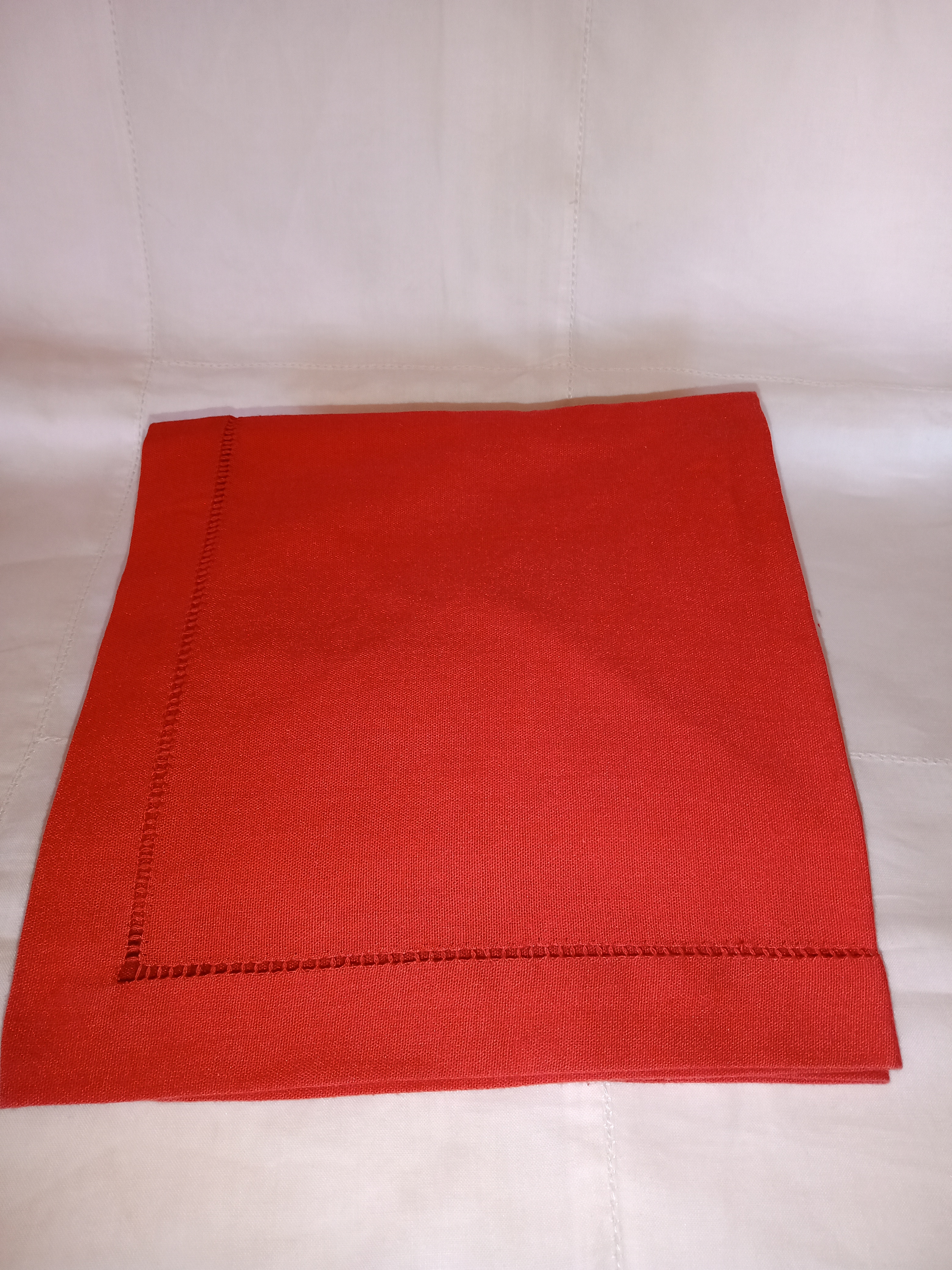 GUARDANAPO PONTO AJOUR 50X50 VERMELHO